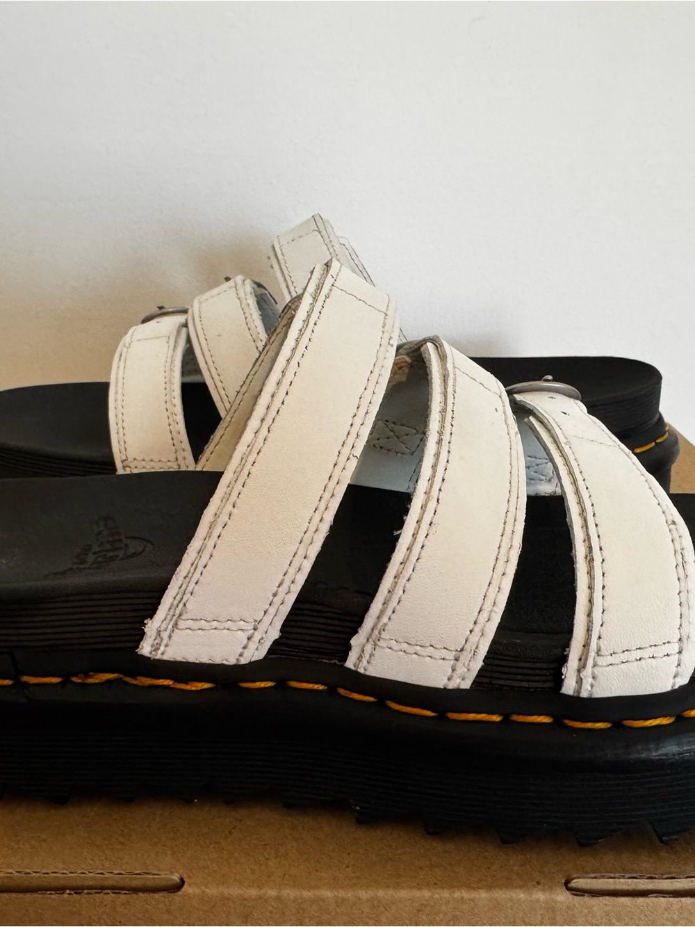 Dr. Martens Blaire Slide Platform Sandals Women’s 9 EU 41 AW004 CL02- NWOT